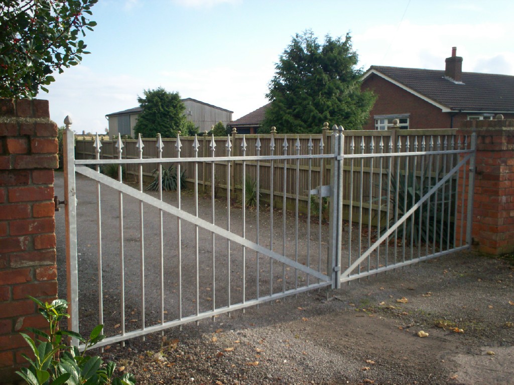 R.G.Gething + Son & Sea Lane Fabrications - Gates & Railings